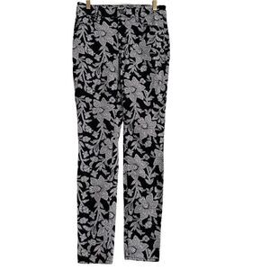Chicos Jeggings  Black + White Boho Floral Pattern Size 0 Petite